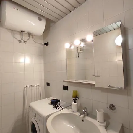 Business Homes * Генуя