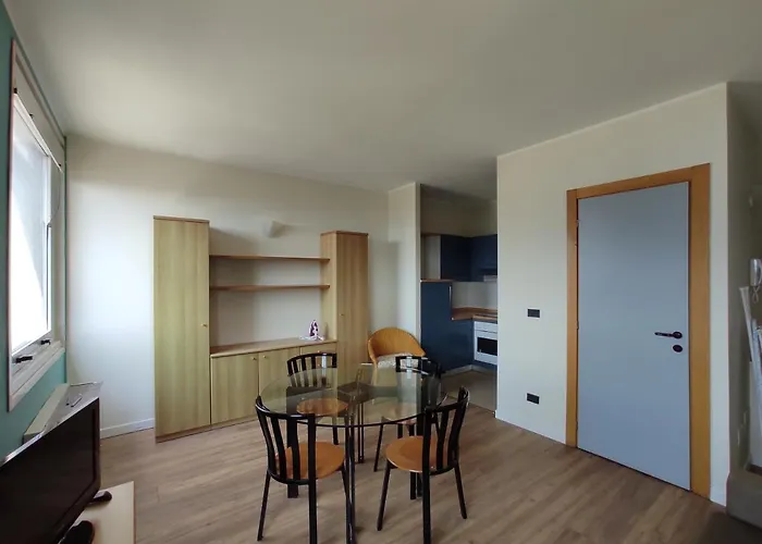 Business Homes شقة *