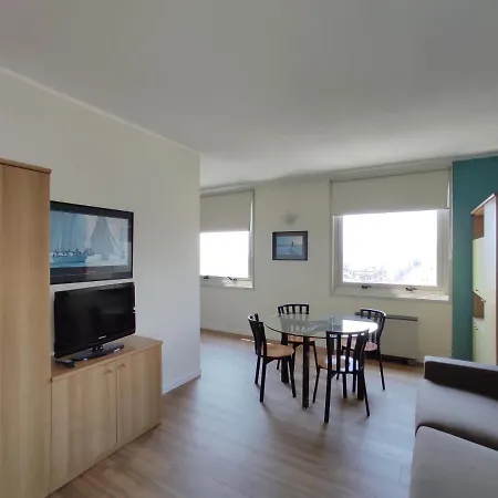 Business Homes Apartment Genoa
