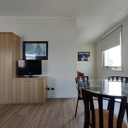 Business Homes * Genoa