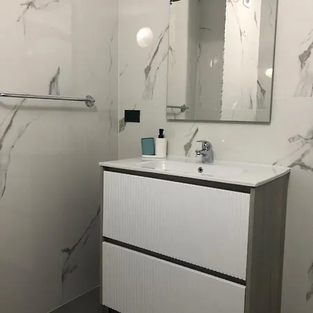 Apartment Business Homes *