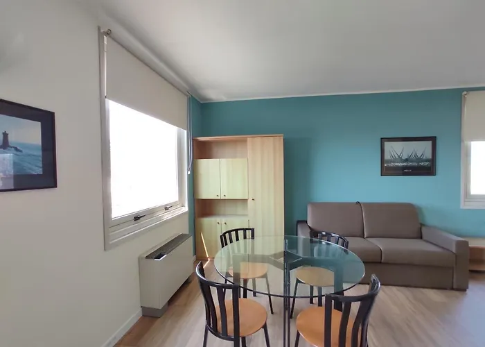 Business Homes Apartament *