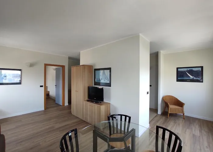 Business Homes