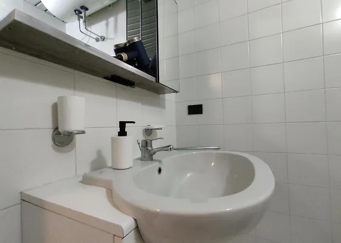 Business Homes Apartament Genua