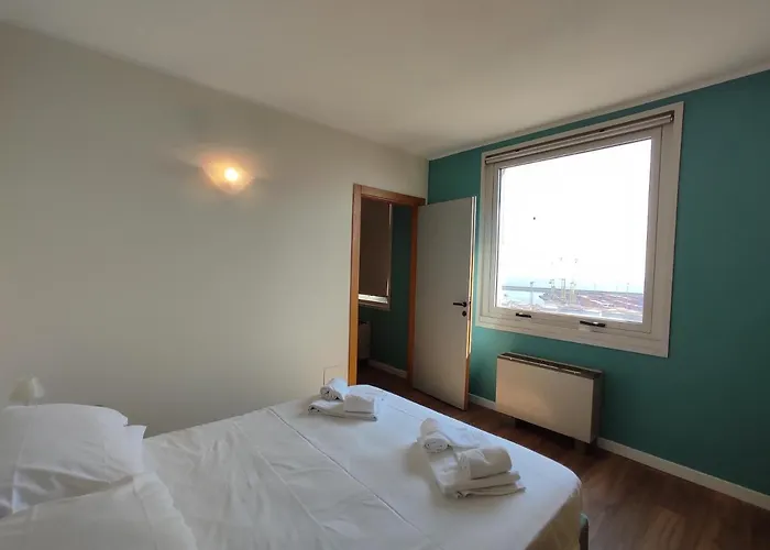 Business Homes Apartament