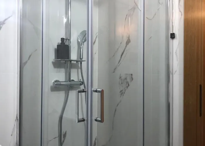 Business Homes Apartament *