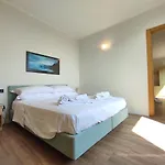 Business Homes 公寓